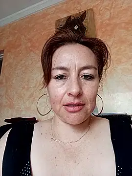 Snapshot of sussy_185 chatting on November 13, 2025, 4:00 pm sussy 185 online show from November 13, 2025, 4:00 pm