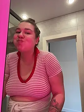 SuzieMurray online show from February 6, 2026, 8:21 am