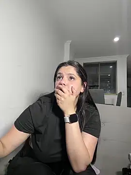 kimberlyhills1 online show from February 21, 2025, 7:21 pm