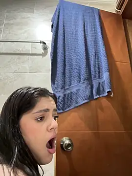 kimberlyhills1 online show from February 23, 2025, 11:14 pm