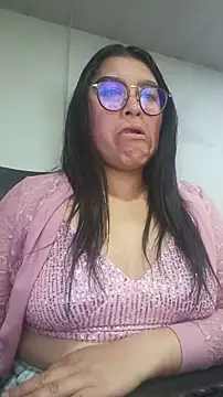 Snapshot of lorymoon chatting on December 16, 2025, 2:27 am lorymoon online show from December 16, 2025, 2:27 am