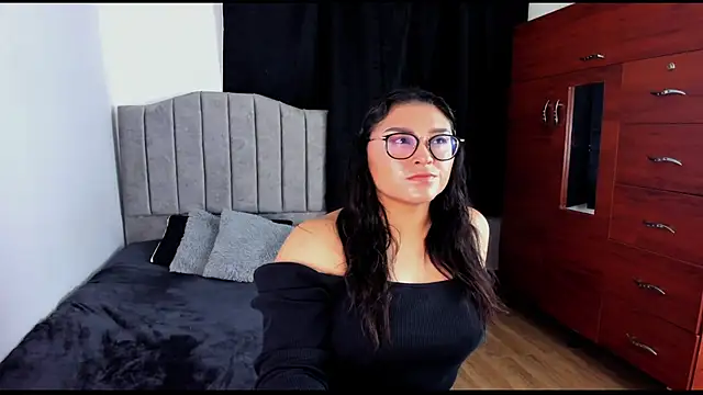 Snapshot of lorymoon chatting on January 28, 2025, 8:26 pm lorymoon online show from January 28, 2025, 8:26 pm