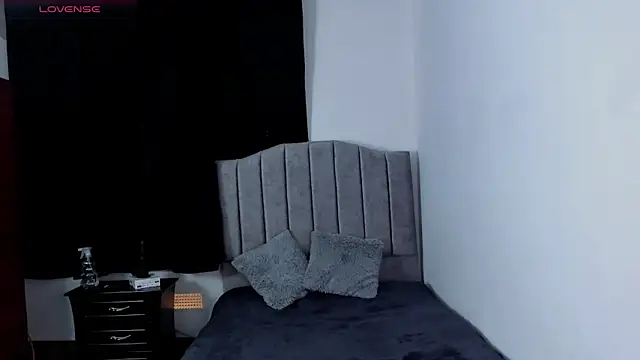 Snapshot of lorymoon chatting on December 20, 2024, 7:17 pm lorymoon online show from December 20, 2024, 7:17 pm