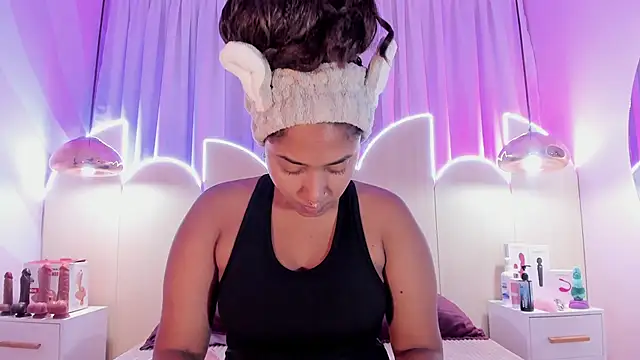 Snapshot of Laurentdupont04 chatting on October 8, 2025, 3:08 am Laurentdupont04 online show from October 8, 2025, 3:08 am