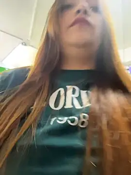 Snapshot of Tatiana_O chatting on November 2, 2025, 8:03 pm Tatiana O online show from November 2, 2025, 8:03 pm