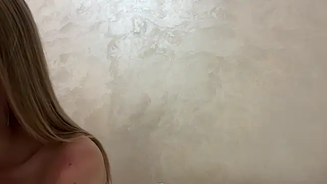 Snapshot of CaitlinaJayne23 chatting on July 28, 2026, 6:31 pm CaitlinaJayne23 online show from July 28, 2026, 6:31 pm