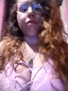 Snapshot of Fogosos_1907 chatting on February 15, 2026, 3:07 am Fogosos 1907 online show from February 15, 2026, 3:07 am