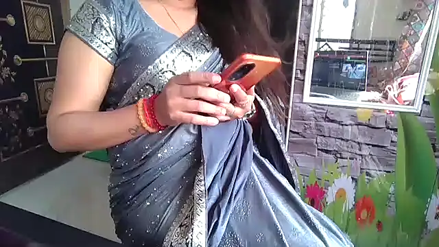 Snapshot of sexy-honey09 chatting on November 13, 2025, 5:55 am sexy-honey09 online show from November 13, 2025, 5:55 am