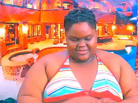 Snapshot of EbonyHotBuns chatting on July 9, 2026, 8:37 am EbonyHotBuns online show from July 9, 2026, 8:37 am