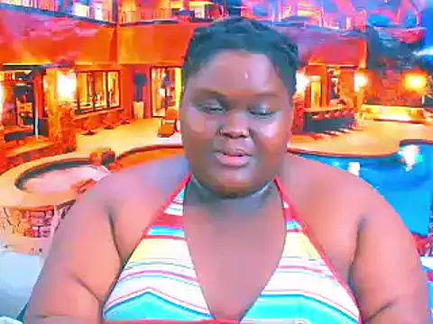 Snapshot of EbonyHotBuns chatting on July 11, 2026, 9:26 pm EbonyHotBuns online show from July 11, 2026, 9:26 pm