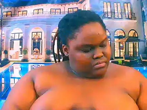 Snapshot of EbonyHotBuns chatting on June 3, 2026, 6:36 am EbonyHotBuns online show from June 3, 2026, 6:36 am