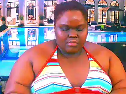 Snapshot of EbonyHotBuns chatting on July 25, 2026, 6:32 am EbonyHotBuns online show from July 25, 2026, 6:32 am