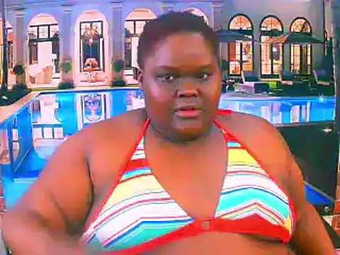 Snapshot of EbonyHotBuns chatting on July 27, 2026, 6:04 pm EbonyHotBuns online show from July 27, 2026, 6:04 pm