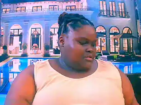 Snapshot of EbonyHotBuns chatting on June 23, 2026, 6:39 pm EbonyHotBuns online show from June 23, 2026, 6:39 pm
