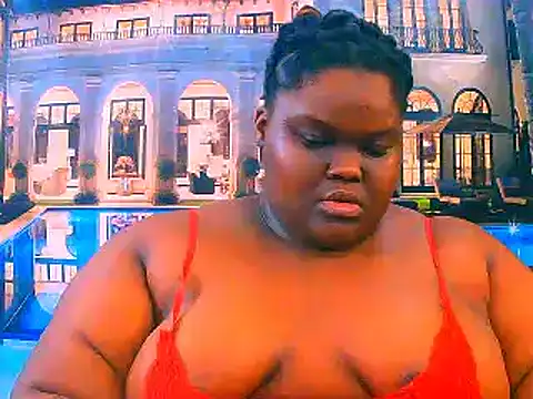Snapshot of EbonyHotBuns chatting on July 4, 2026, 6:20 am EbonyHotBuns online show from July 4, 2026, 6:20 am