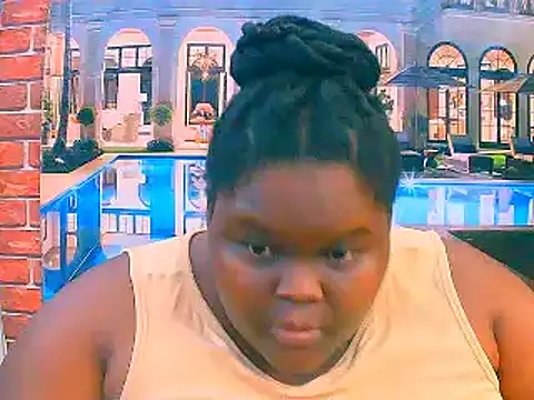 EbonyHotBuns online show from December 17, 2025, 9:20 pm