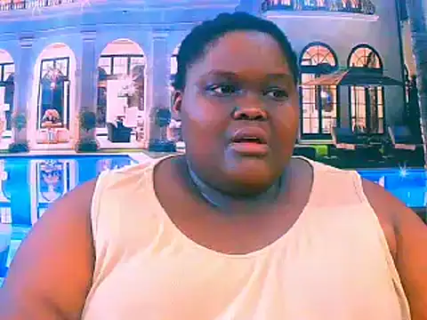 Snapshot of EbonyHotBuns chatting on June 17, 2026, 6:24 am EbonyHotBuns online show from June 17, 2026, 6:24 am