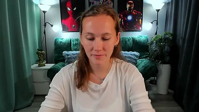 Snapshot of MichelleOrtis chatting on November 25, 2025, 12:05 pm MichelleOrtis online show from November 25, 2025, 12:05 pm