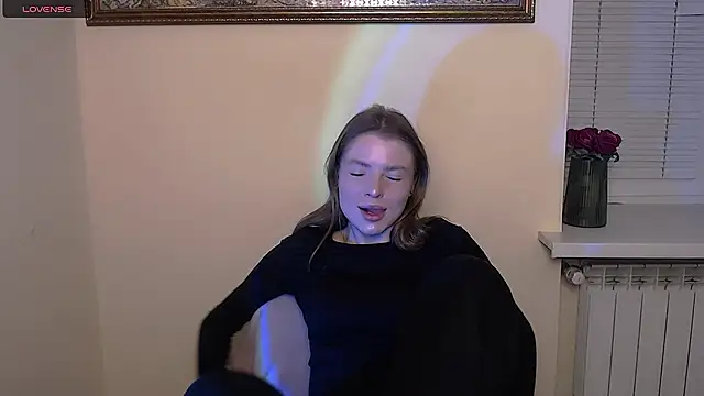 Snapshot of MissOliviaa_ chatting on October 29, 2025, 7:29 am MissOliviaa online show from October 29, 2025, 7:29 am