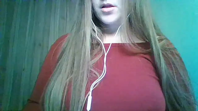 Evasapples online show from June 20, 2026, 8:58 pm