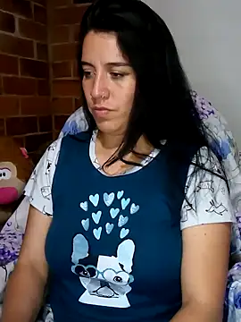 Snapshot of Gabriela_squirt02 chatting on March 5, 2025, 12:59 am Gabriela squirt02 online show from March 5, 2025, 12:59 am