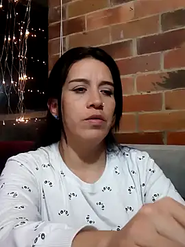 Snapshot of Gabriela_squirt02 chatting on December 20, 2024, 2:08 am Gabriela squirt02 online show from December 20, 2024, 2:08 am