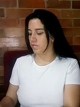 Snapshot of Gabriela_squirt02 chatting on February 1, 2025, 3:39 pm Gabriela squirt02 online show from February 1, 2025, 3:39 pm