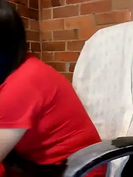 Snapshot of Gabriela_squirt02 chatting on March 22, 2025, 5:49 am Gabriela squirt02 online show from March 22, 2025, 5:49 am