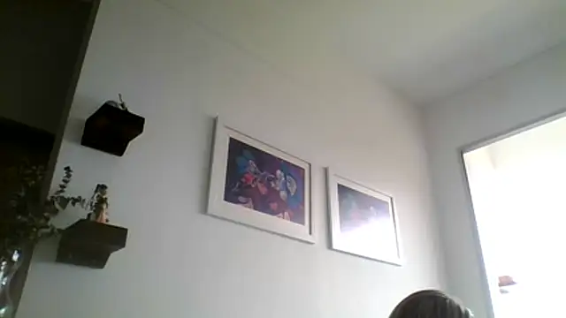 Snapshot of Tayra_Pradit chatting on August 8, 2026, 7:10 pm Tayra Pradit online show from August 8, 2026, 7:10 pm
