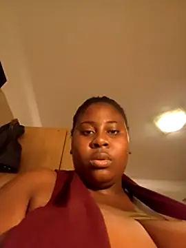 KennyBigWoman online show from November 4, 2025, 9:57 am