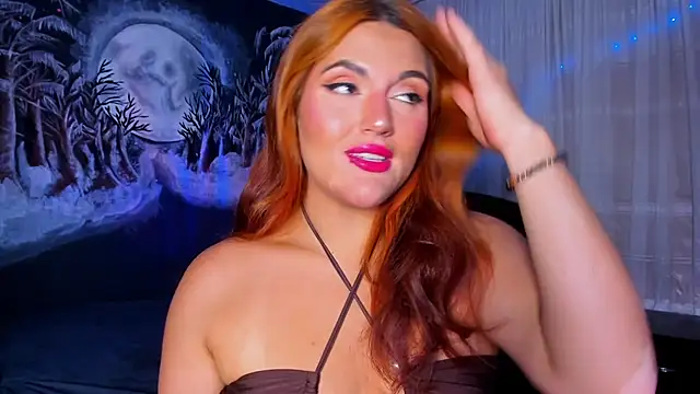 Snapshot of becca_diamond chatting on December 1, 2025, 8:32 pm becca diamond online show from December 1, 2025, 8:32 pm