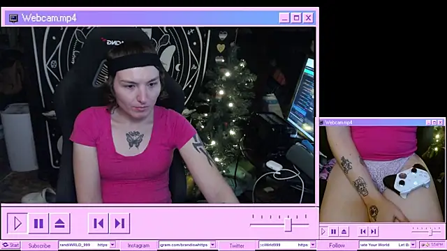 Snapshot of BrandiWRLD_999 chatting on January 9, 2025, 11:56 pm BrandiWRLD 999 online show from January 9, 2025, 11:56 pm