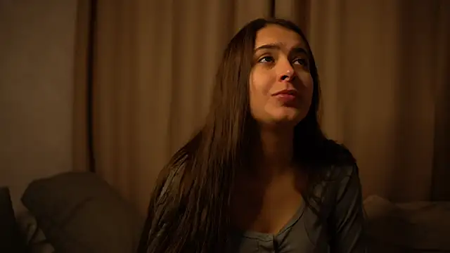 Snapshot of elisa_moon chatting on November 26, 2025, 9:53 am elisa moon online show from November 26, 2025, 9:53 am