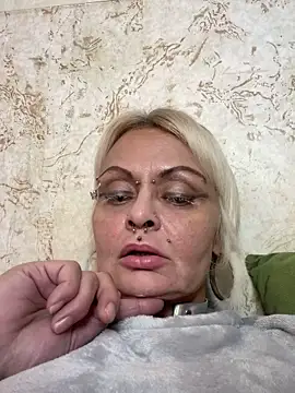 Gardener of Illusions online show from October 22, 2025, 3:06 am