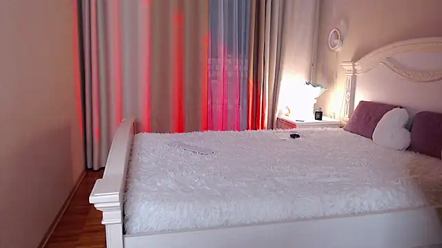 Snapshot of Avylew chatting on November 1, 2025, 1:56 am Avylew online show from November 1, 2025, 1:56 am