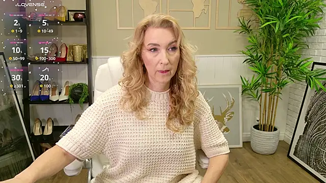 LadyLeea online show from April 30, 2026, 4:19 am