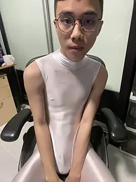 SubBoi1997 online show from January 11, 2025, 9:57 am