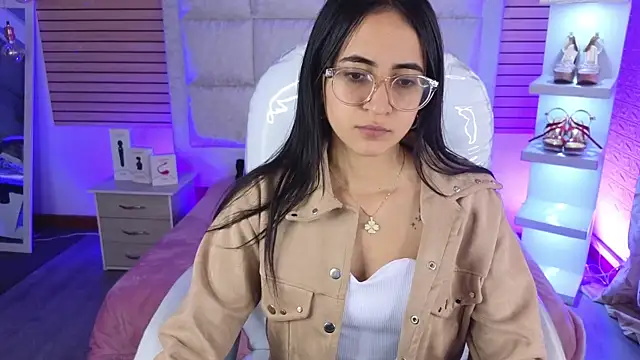 Snapshot of Mia_Fischer chatting on June 7, 2026, 5:51 pm Mia Fischer online show from June 7, 2026, 5:51 pm