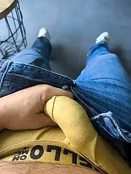 cricrimsBarcelona online show from March 13, 2025, 7:31 am