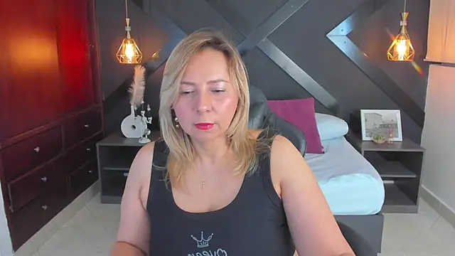 Snapshot of andre_soto_ chatting on October 9, 2025, 2:12 am andre soto online show from October 9, 2025, 2:12 am