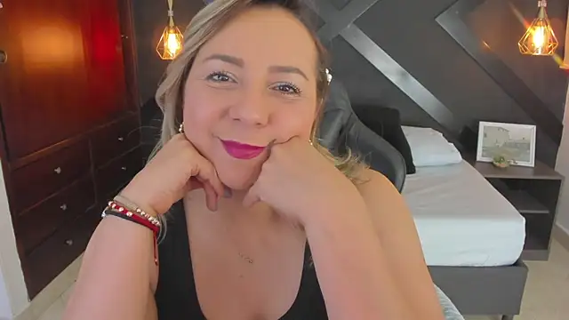 Snapshot of andre_soto_ chatting on November 13, 2025, 2:15 am andre soto online show from November 13, 2025, 2:15 am