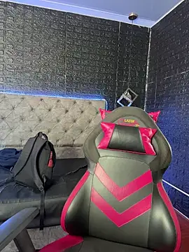 Snapshot of Paloma__LS chatting on March 11, 2026, 5:07 pm Paloma LS online show from March 11, 2026, 5:07 pm