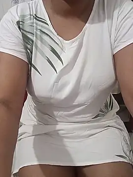 Snapshot of EeshaBhabi chatting on June 14, 2026, 1:56 pm EeshaBhabi online show from June 14, 2026, 1:56 pm