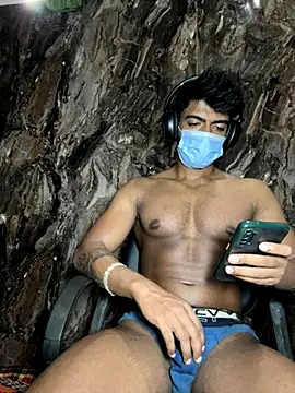 Snapshot of rony6663 chatting on November 3, 2025, 8:40 am rony6663 online show from November 3, 2025, 8:40 am