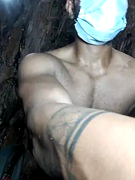 Snapshot of rony6663 chatting on October 31, 2025, 6:32 am rony6663 online show from October 31, 2025, 6:32 am