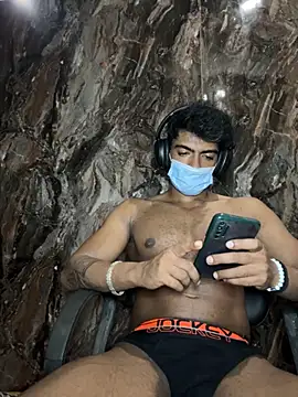 Snapshot of rony6663 chatting on November 7, 2025, 6:23 pm rony6663 online show from November 7, 2025, 6:23 pm