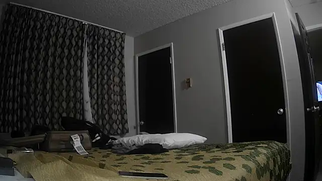 Snapshot of smokee_parT903 chatting on October 4, 2025, 6:48 am smokee parT903 online show from October 4, 2025, 6:48 am