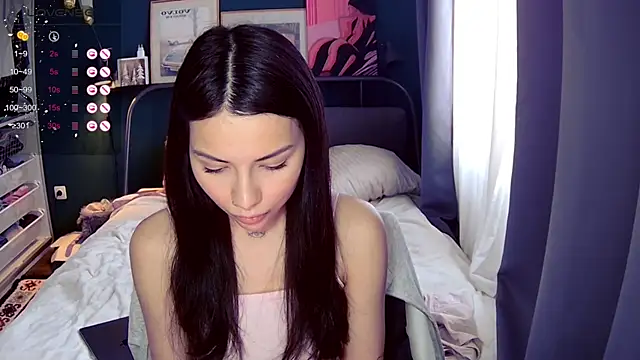 Snapshot of valorant_girl chatting on May 20, 2026, 2:25 pm valorant girl online show from May 20, 2026, 2:25 pm