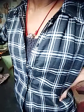 aadhini01 online show from December 14, 2025, 7:25 am