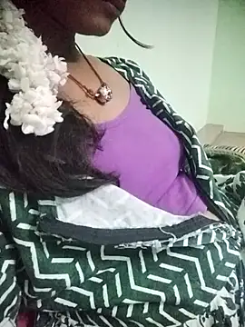 aadhini01 online show from November 8, 2025, 5:49 pm